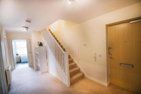 Inverurie Town Centre 97m2 Maisonette